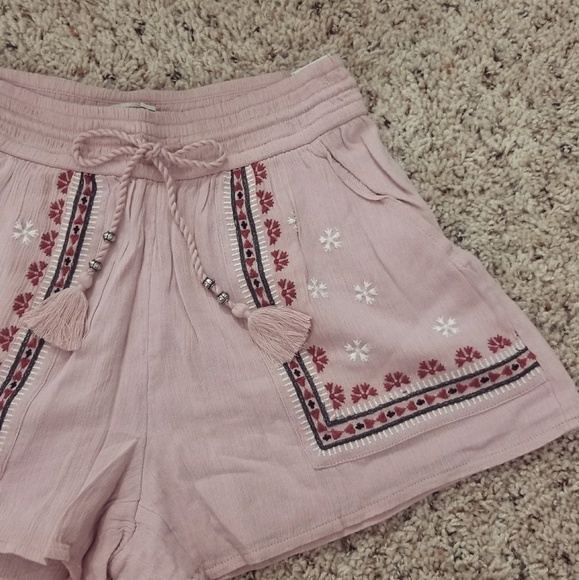 🍒NWT🍒 A&F SUMMER BOHO SHORTS XS - Picture 8 of 8